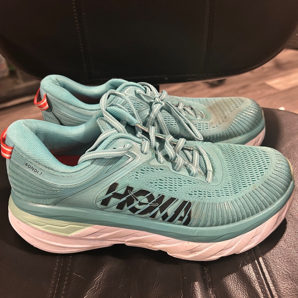 Hoka One One Women's Bondi 7 Teal Athletic Shoes please see stain